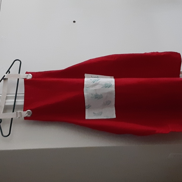 GROVE red apron - Picture 2 of 7